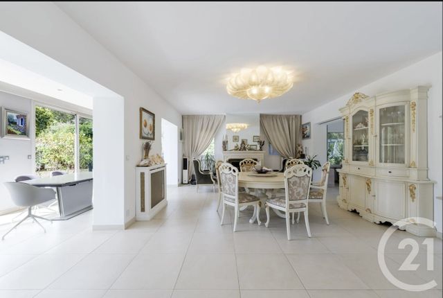 maison à vendre - 7 pièces - 234.95 m2 - MOUGINS - 06 - PROVENCE-ALPES-COTE-D-AZUR - Century 21 Hanna Logis