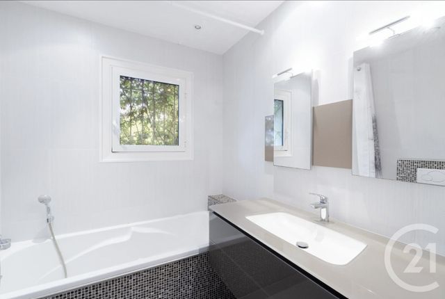 maison à vendre - 7 pièces - 234.95 m2 - MOUGINS - 06 - PROVENCE-ALPES-COTE-D-AZUR - Century 21 Hanna Logis