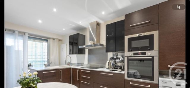 Appartement F5 à vendre - 5 pièces - 181.23 m2 - LE GOLFE JUAN - 06 - PROVENCE-ALPES-COTE-D-AZUR - Century 21 Hanna Logis