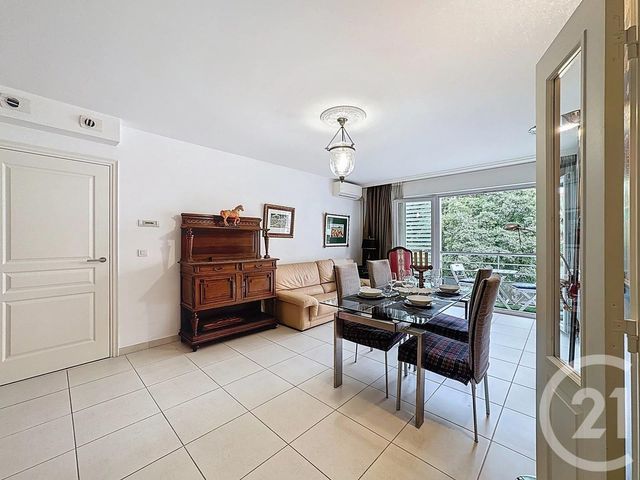 Appartement F3 à vendre - 3 pièces - 68.15 m2 - ANTIBES - 06 - PROVENCE-ALPES-COTE-D-AZUR - Century 21 Hanna Logis