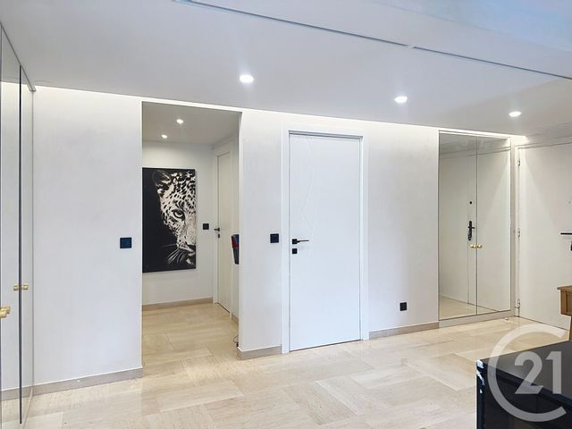 Appartement F4 à vendre - 4 pièces - 110.0 m2 - CANNES - 06 - PROVENCE-ALPES-COTE-D-AZUR - Century 21 Hanna Logis