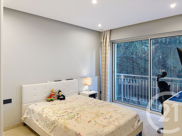 Appartement F4 à vendre - 4 pièces - 110.0 m2 - CANNES - 06 - PROVENCE-ALPES-COTE-D-AZUR - Century 21 Hanna Logis