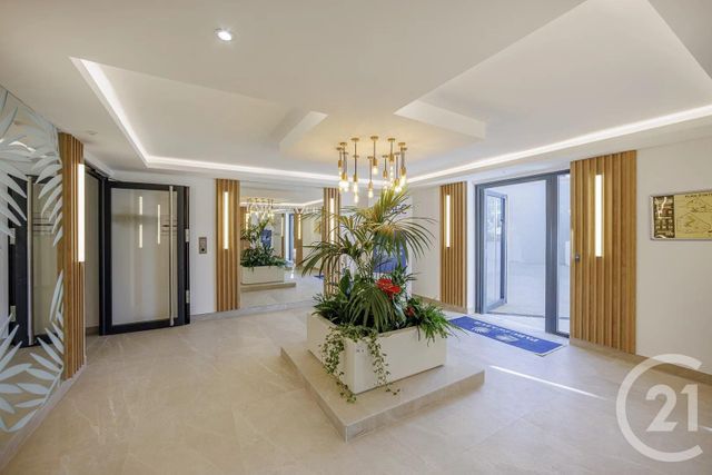Appartement F4 à vendre - 4 pièces - 95.1 m2 - ANTIBES - 06 - PROVENCE-ALPES-COTE-D-AZUR - Century 21 Hanna Logis