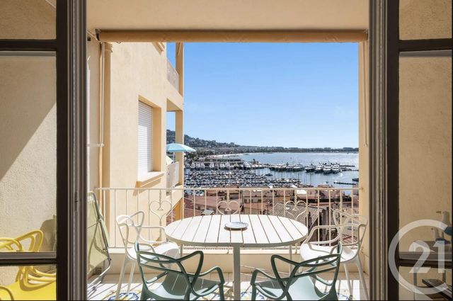 Appartement F3 à vendre - 3 pièces - 88.03 m2 - CANNES - 06 - PROVENCE-ALPES-COTE-D-AZUR - Century 21 Hanna Logis