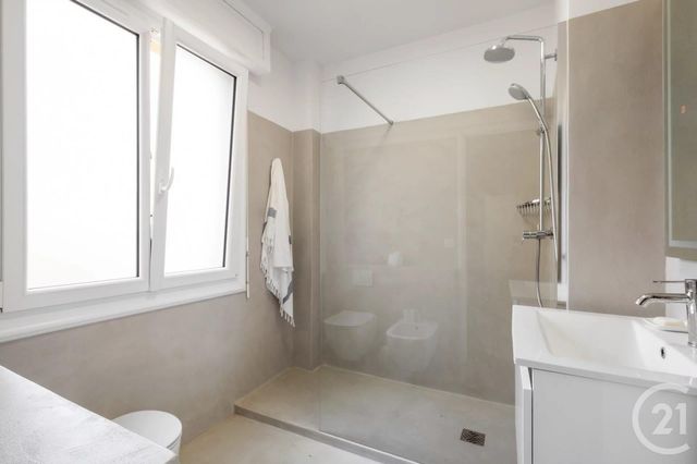 Appartement F3 à vendre - 3 pièces - 88.03 m2 - CANNES - 06 - PROVENCE-ALPES-COTE-D-AZUR - Century 21 Hanna Logis