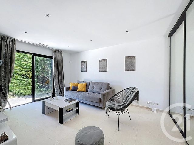 maison à vendre - 6 pièces - 225.87 m2 - ROQUEFORT LES PINS - 06 - PROVENCE-ALPES-COTE-D-AZUR - Century 21 Hanna Logis